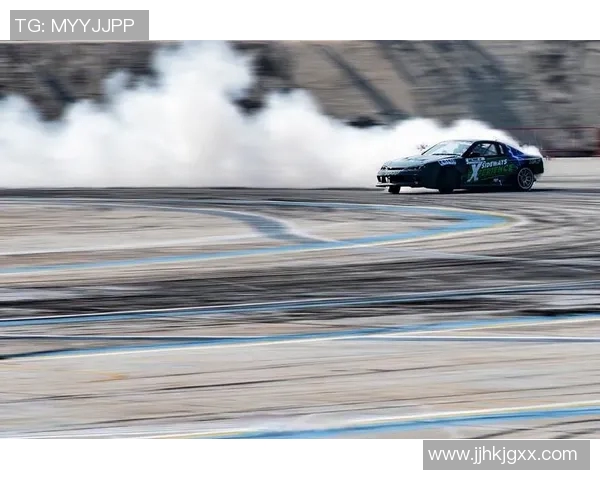 深圳极限运动队的速度之旅探索极限运动的激情与挑战